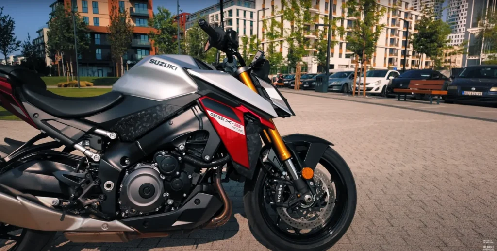 suzuki gsx-s 1000 test u gradu i krivinama